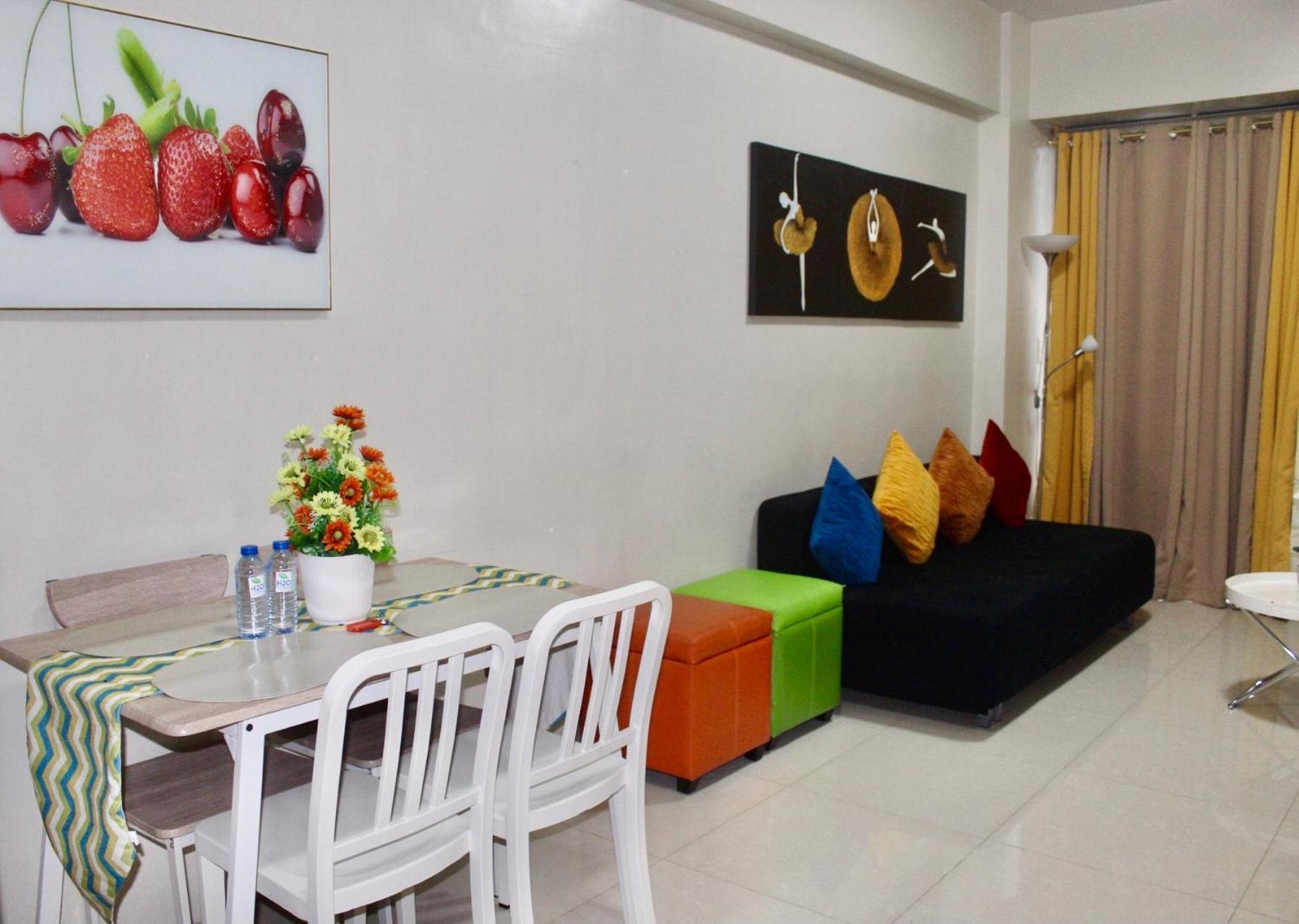 Condo 1 Palm Tree Across Naia T3 ปาไซ ภายนอก รูปภาพ